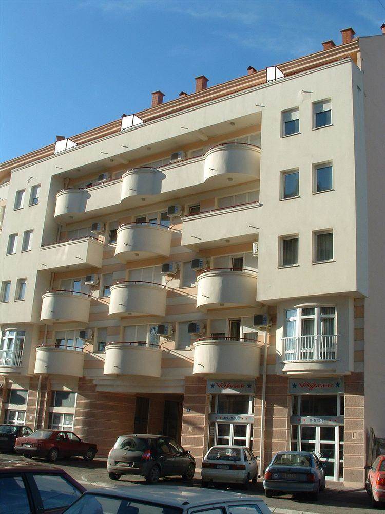 Voyager Bed & Breakfast Novi Sad Exterior photo